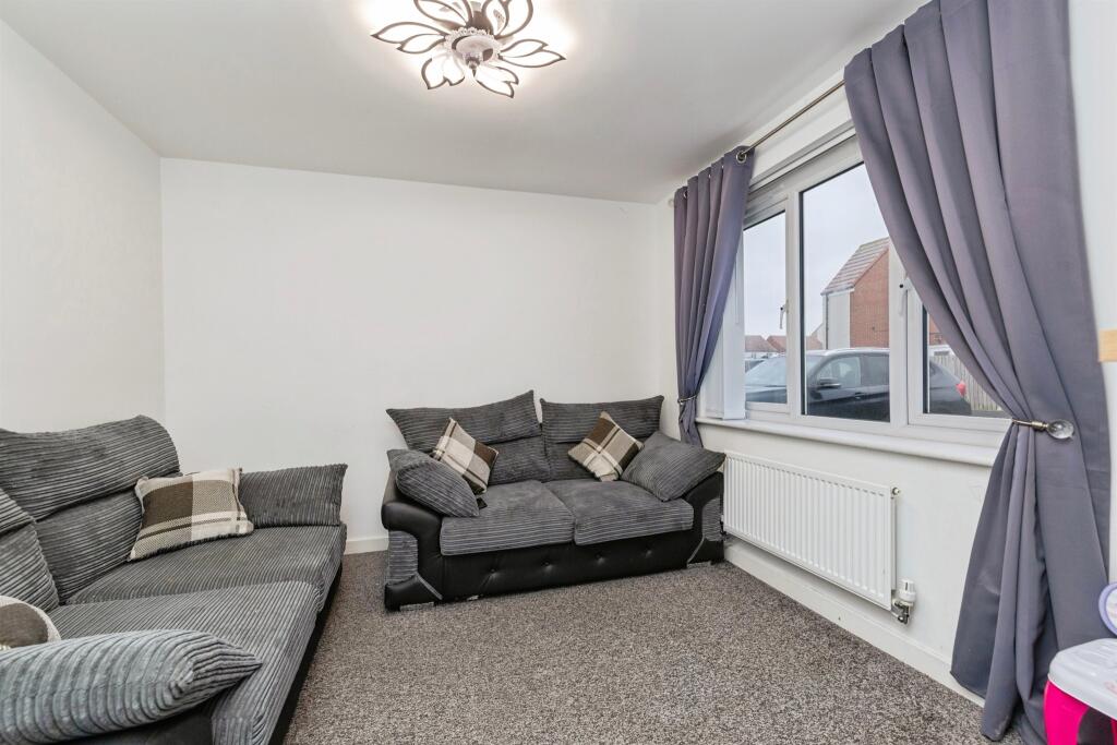 Topaz Close, HARTLEPOOL photo 4