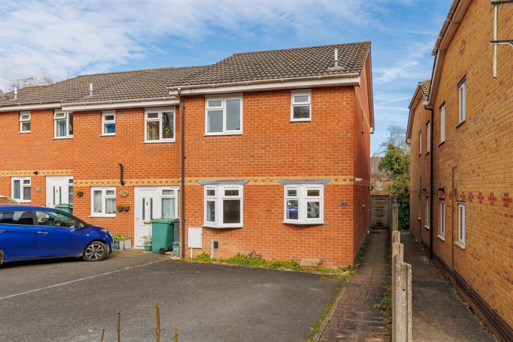 Main image of property: GREAT STARTER HOME OR INVESTMENT OPPORTUNITY - Nelson Drive, Cowes