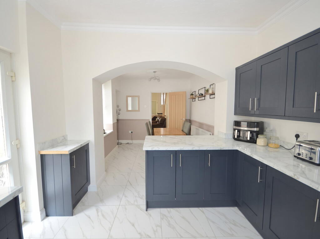 House in Swansea - View 4