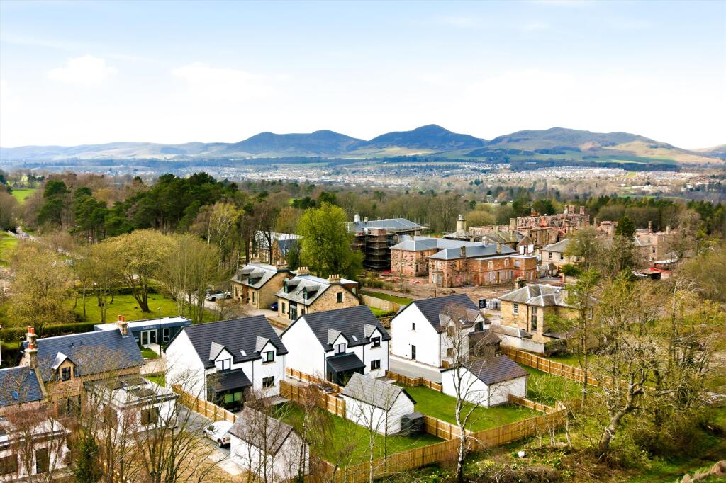 The Village, Rosslynlee, Midlothian EH25 photo 4