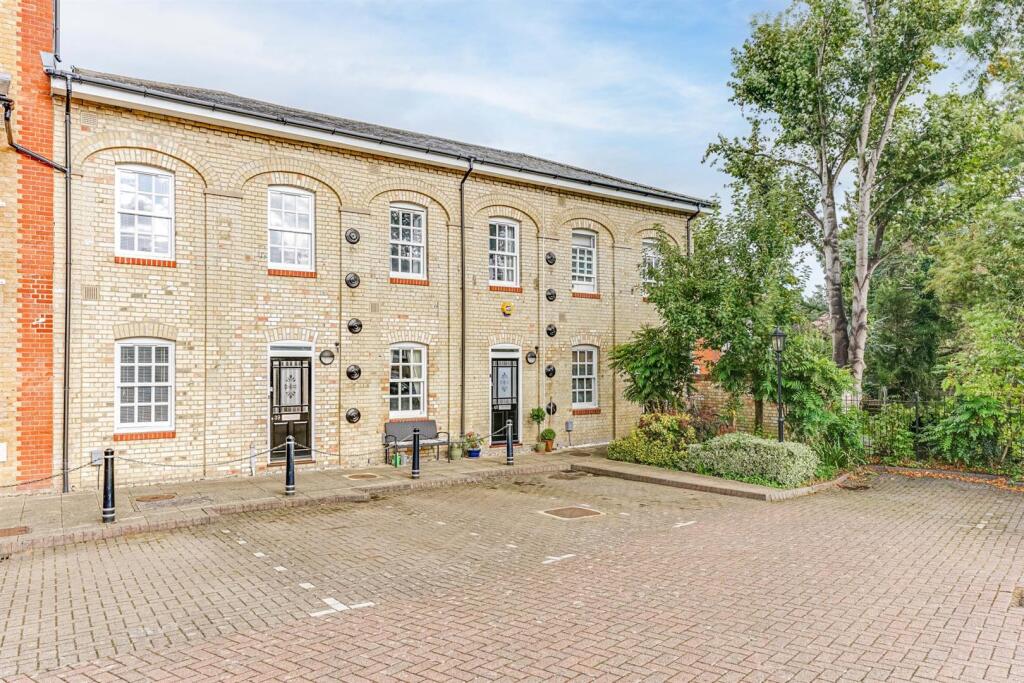 Main image of property: Sele Mill, North Road, Hertford, SG14