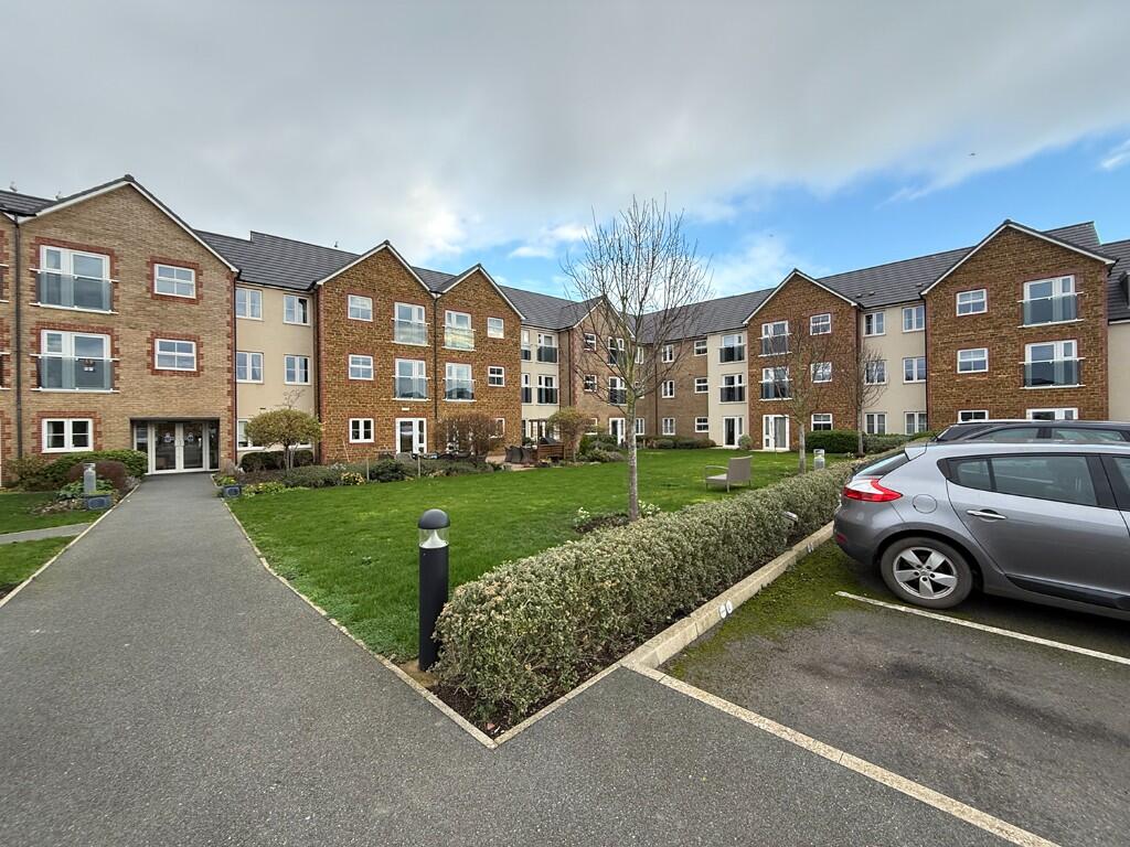 Main image of property: Eastland Grange, Valentine Road, Hunstanton, Norfolk, PE36