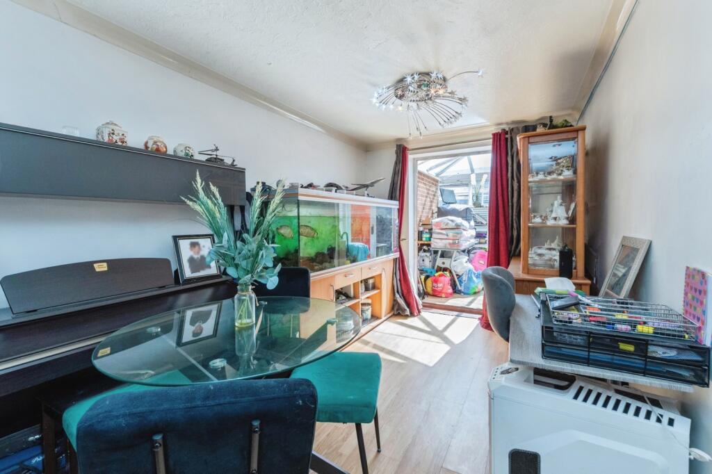House in Poole - View 4