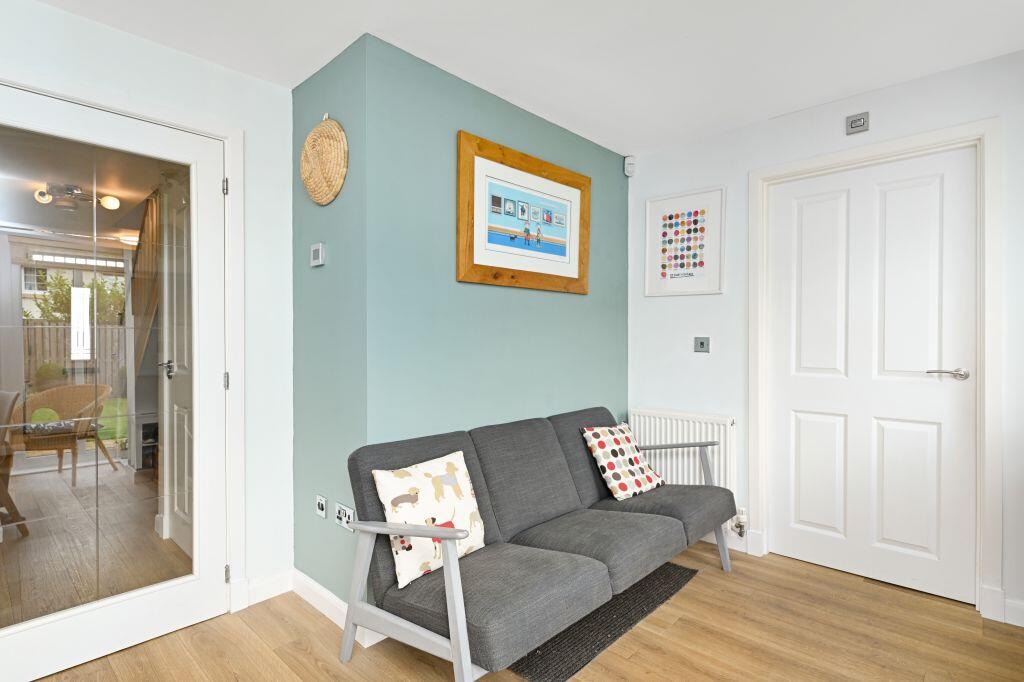 12 Greencraig Drive, Fairmilehead, Edinburgh, EH10 6TT - View 6