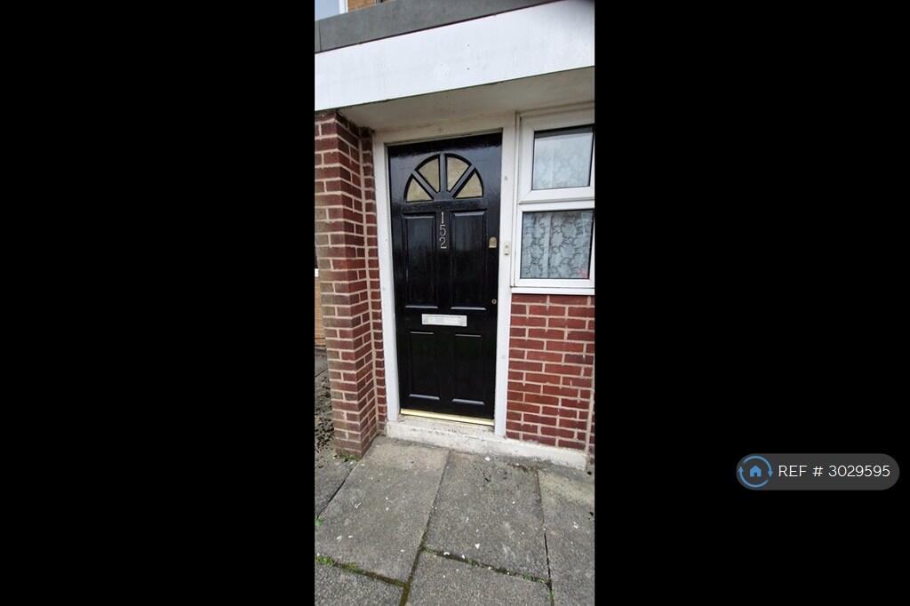 Main image of property: Swinton, Manchester, M27