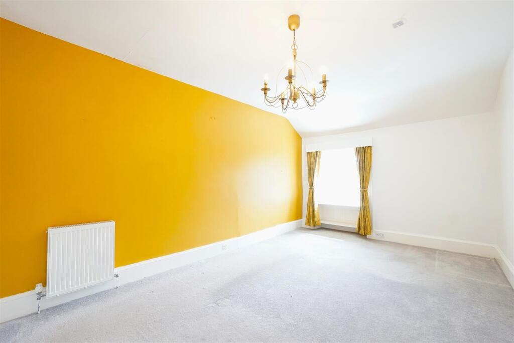 House in Lancaster - View 4