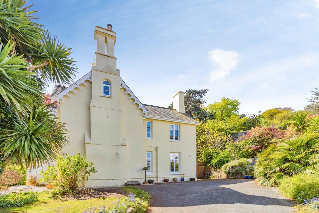 Main image of property: Courtenay Road, Newton Abbot