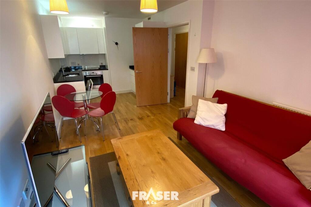 Apartment in London - View 4