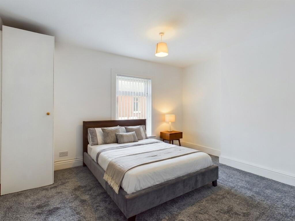 Balfour Street, Runcorn, WA7 - More