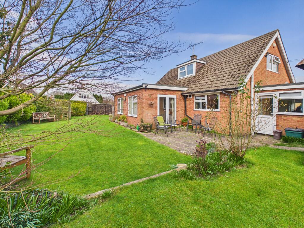 Battingswood Gardens, Naphill, High Wycombe - View 2
