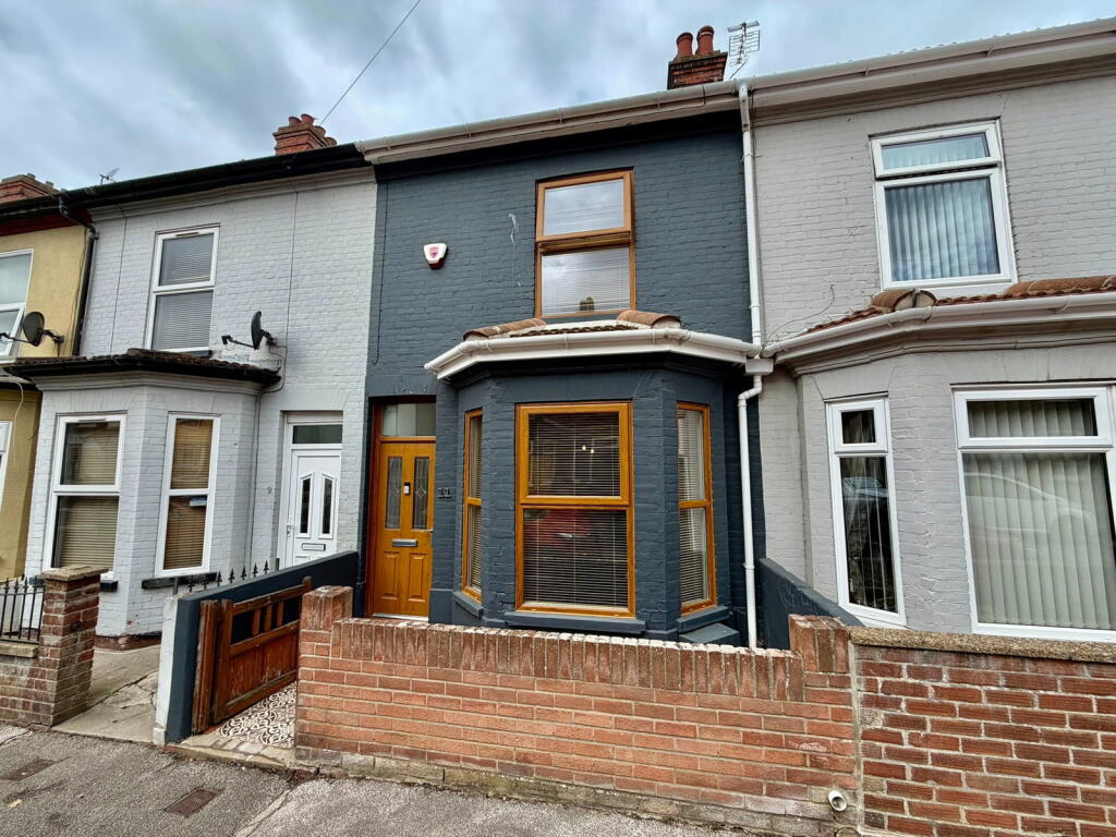 Main image of property: Avondale Road, Lowestoft, NR32 2HU