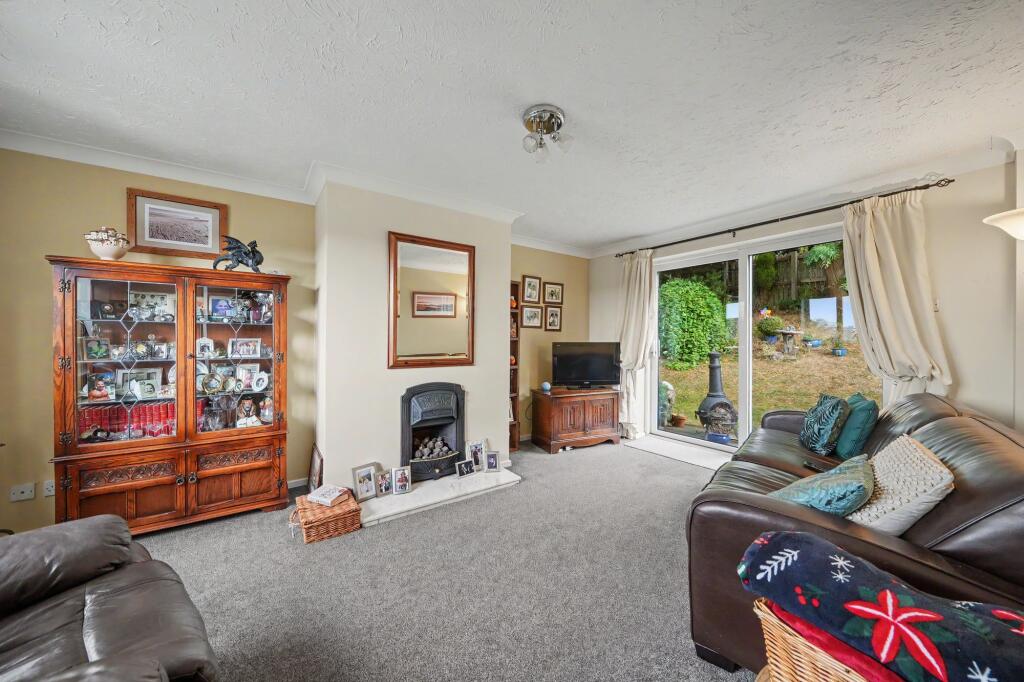 Martin Bank Wood, Almondbury, HD5 photo 3
