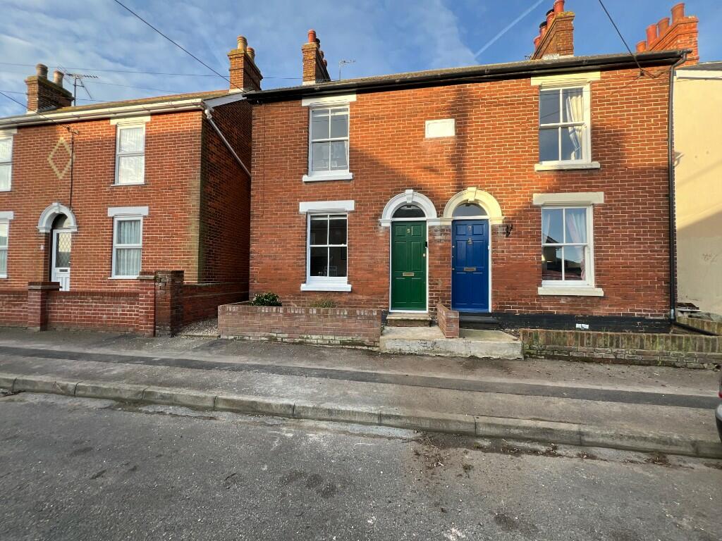 Main image of property: New Road, CM9