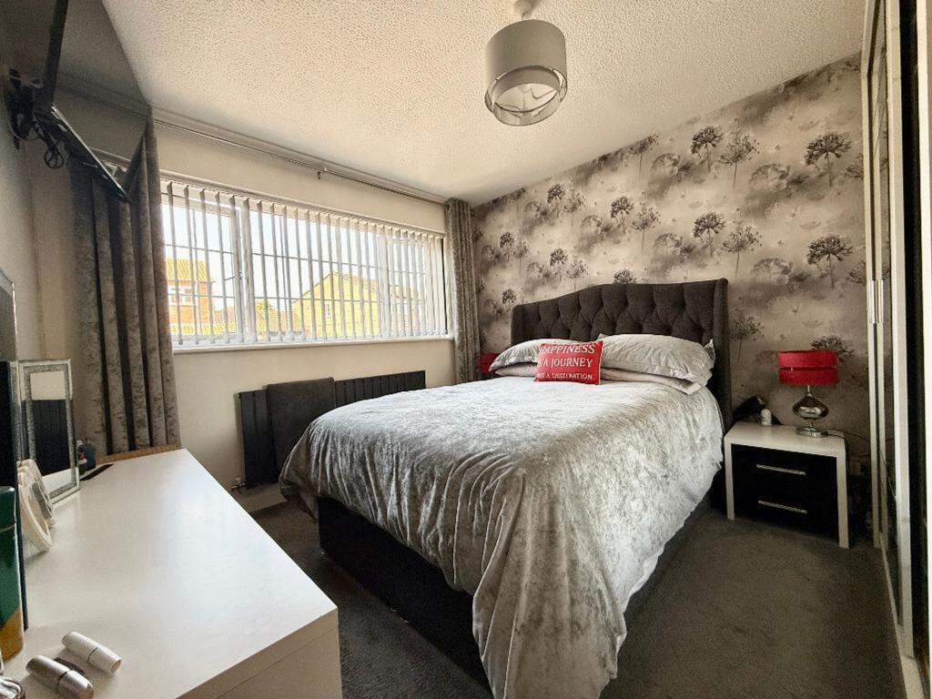 Celandine Drive, Luton, LU3 photo 4