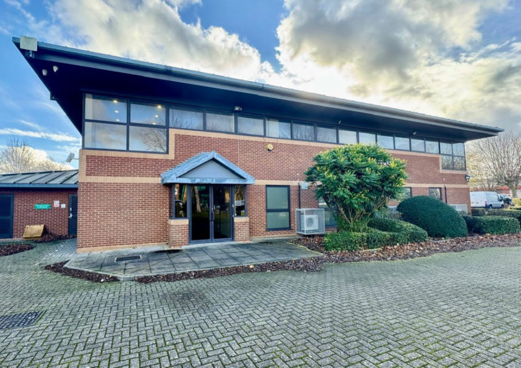 Main image of property: Unit 10 Triangle Business Park, Quilters Way, Stoke Mandeville, Aylesbury, HP22 5BL