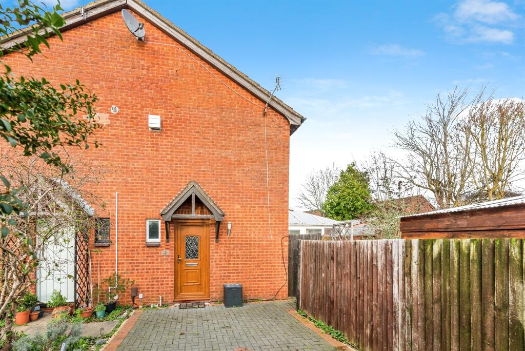 Main image of property: Norris Close, ABINGDON