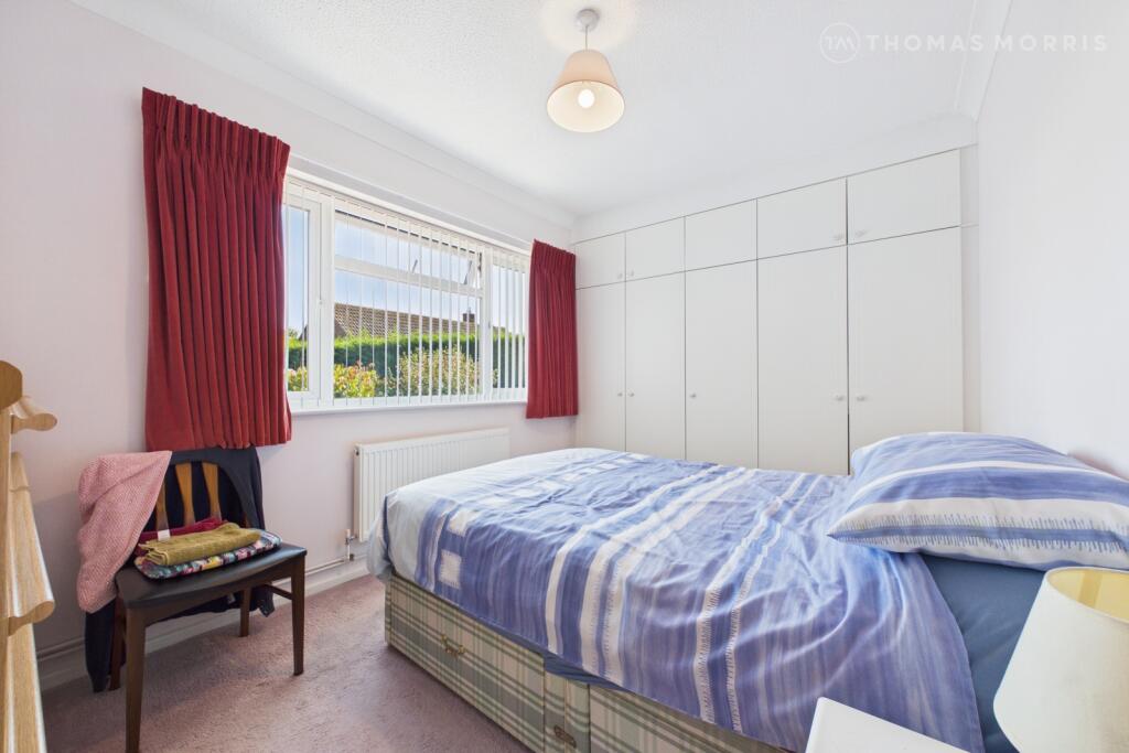 Desborough Road, Hartford, Huntingdon, Cambridgeshire, PE29 photo 4