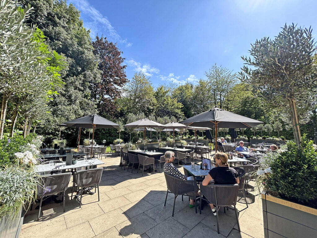 Browns Wilmslow