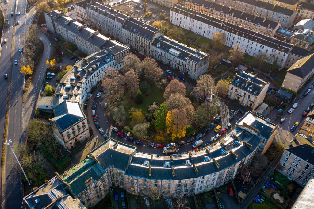 Queens Crescent, Woodlands, Glasgow photo 2
