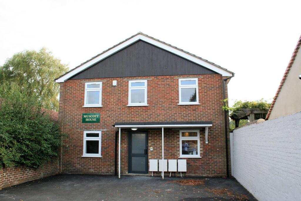 Main image of property: Muscott House, 6A Meadrow
