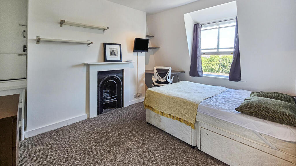Main image of property: Commercial Road, Stepney, London E1