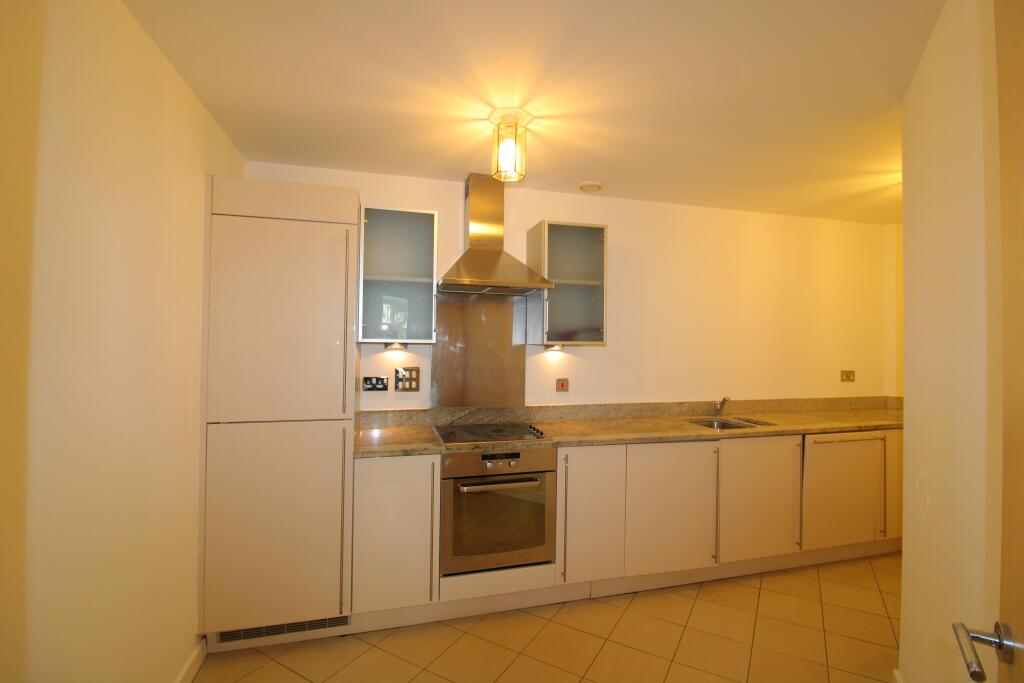 Apartment in Slough, Windsor and Maidenhead - More
