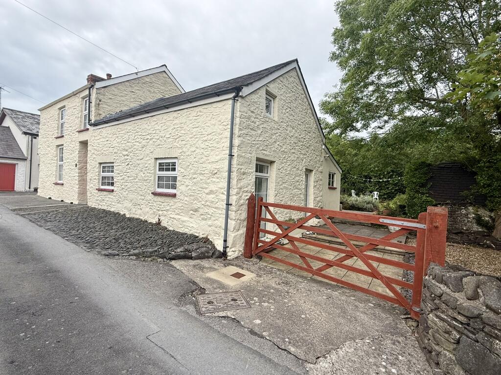 Main image of property: Brodawel, Heol Non, Llanon, Ceredigion