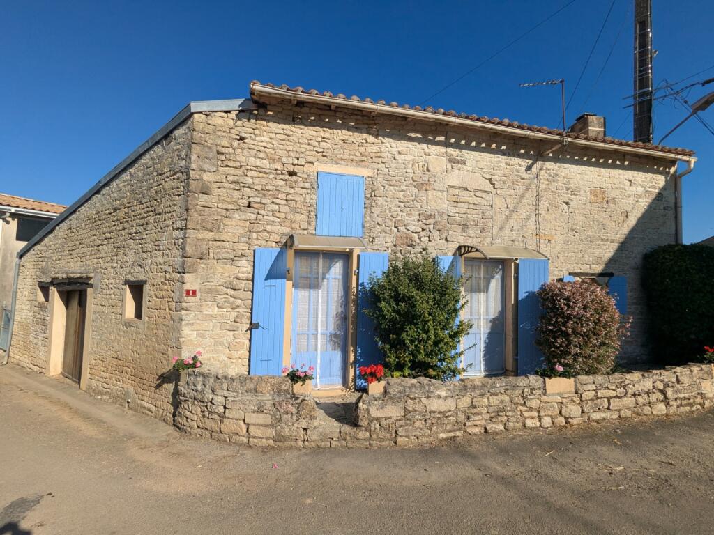 Main image of property: 16140 bessé
