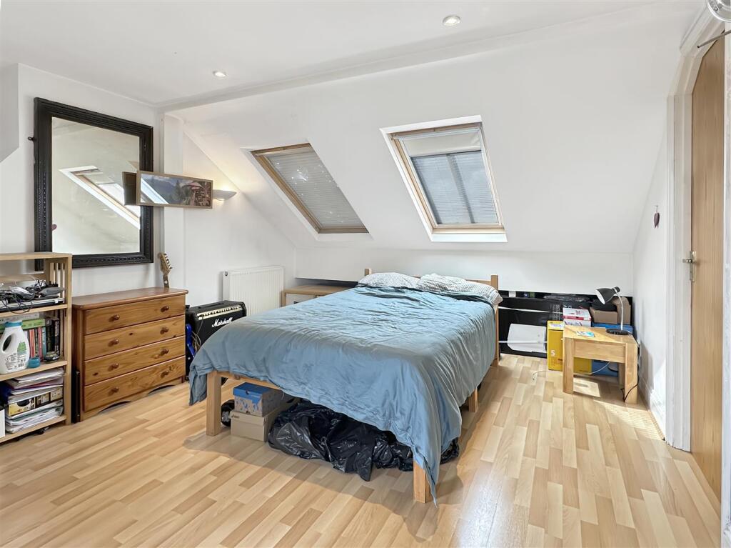 Devonshire Road, Cambridge - More