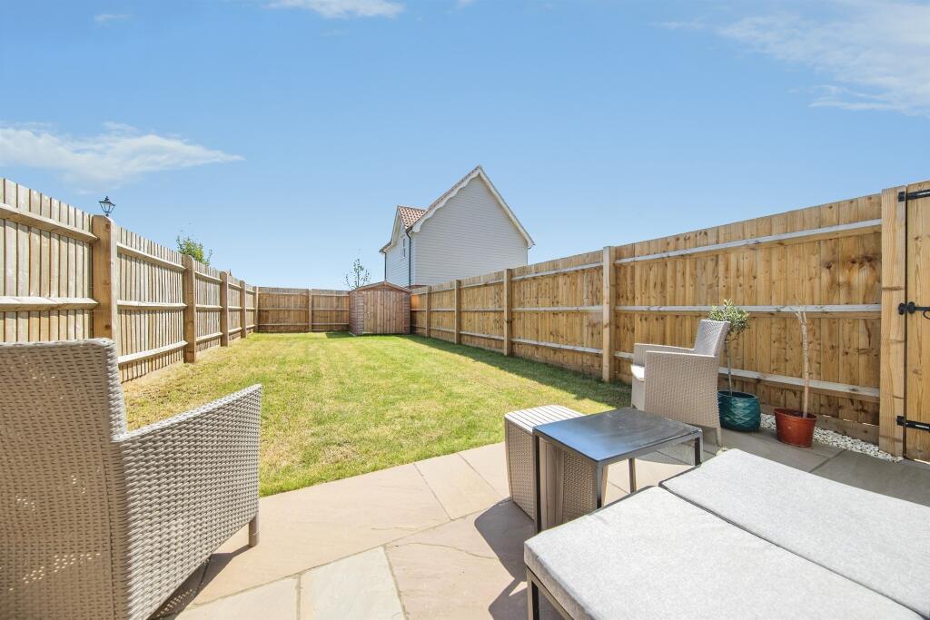 Excelsior Avenue, Manningtree Park, Manningtree - View 2