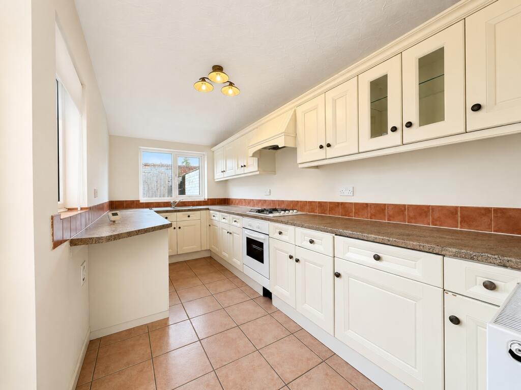Marston Road, Stafford, ST16 photo 2