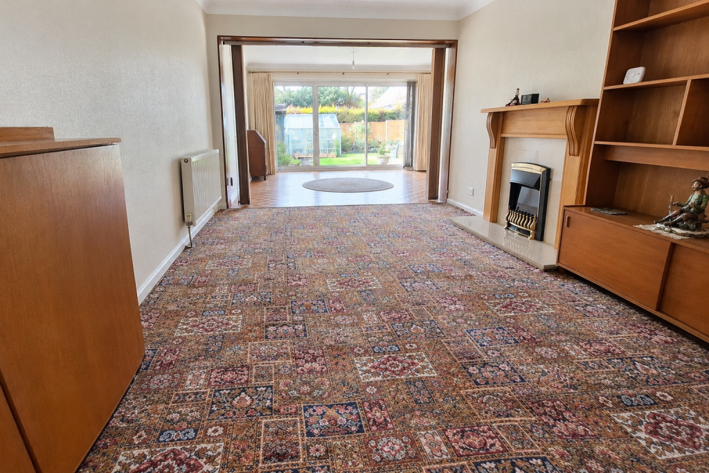 House in Barton-le-Clay, Central Bedfordshire - View 2
