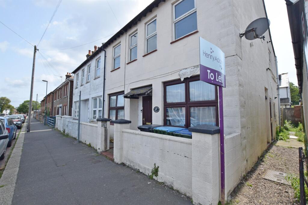 Main image of property: Winget Terrace, Spencer Street, Bognor Regis, PO21