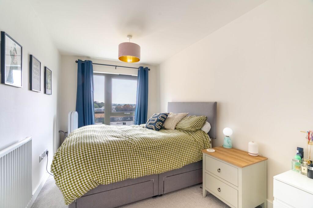 Apartment in Cambridge - More