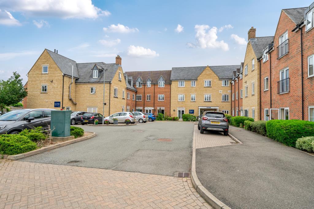 Main image of property: Kidlington, Oxfordshire, OX5