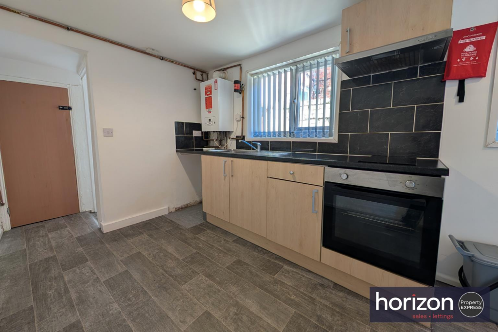 Apartment in Middlesbrough, North Ormesby - View 4
