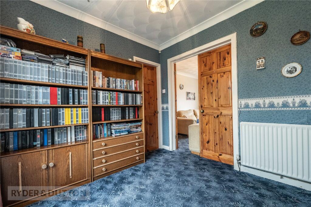 Green Gardens, Golcar, Huddersfield, HD7 photo 4