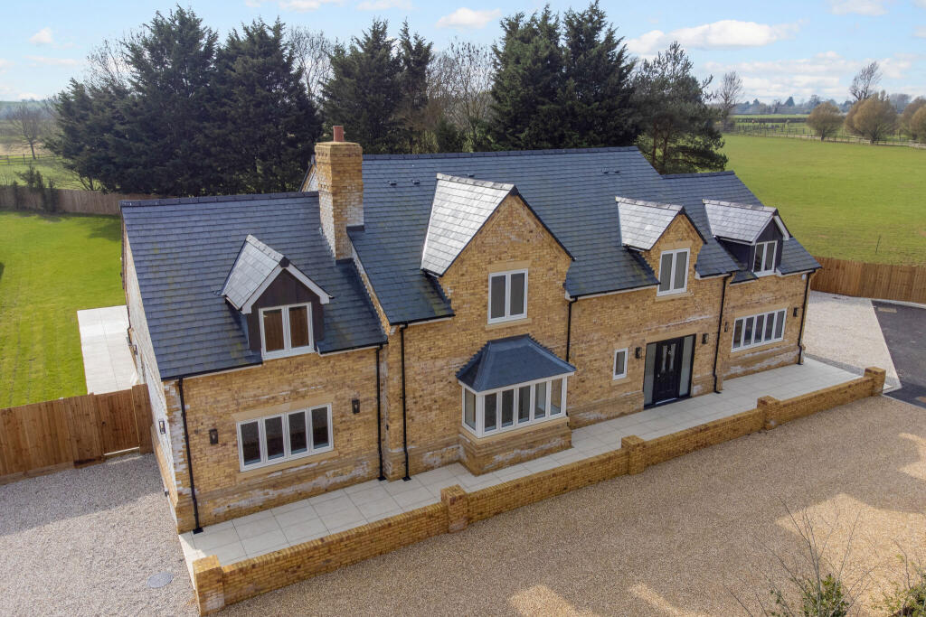 Main image of property: Hertingfordbury Road, Hertford, SG14