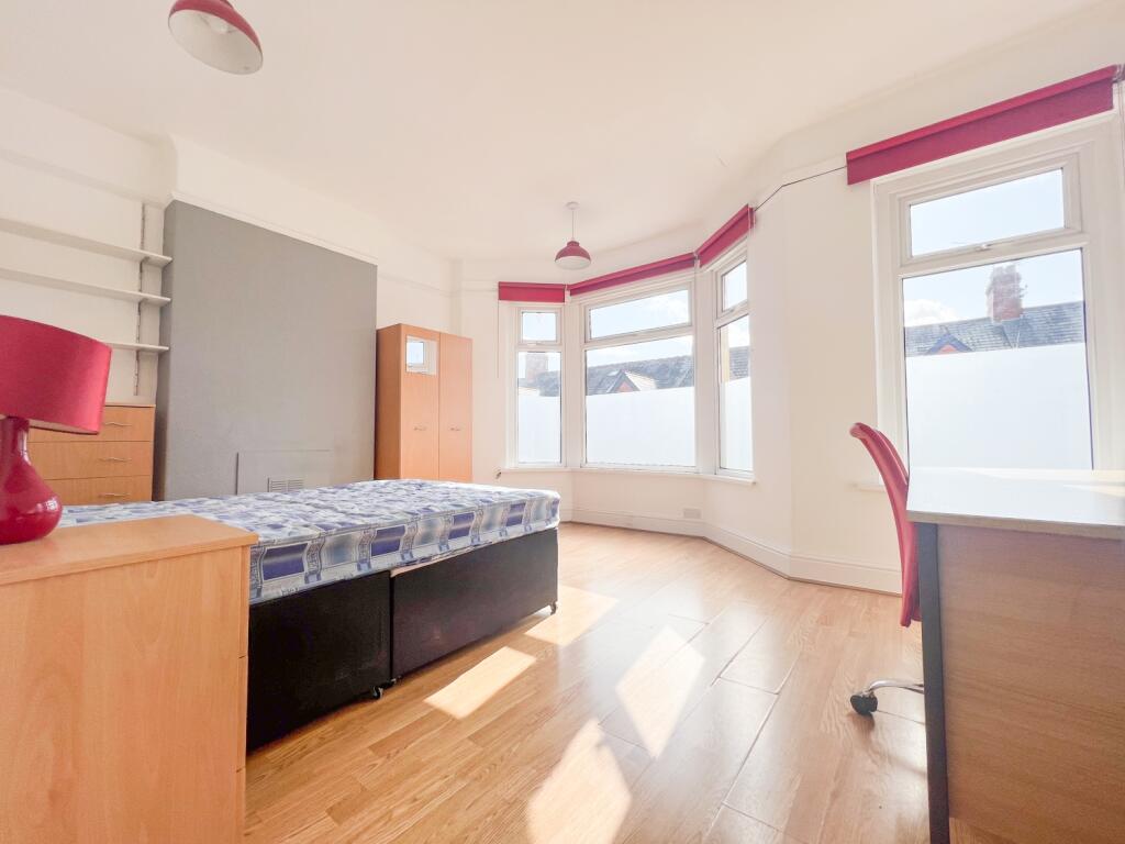 House in Cardiff, Cathays - View 3