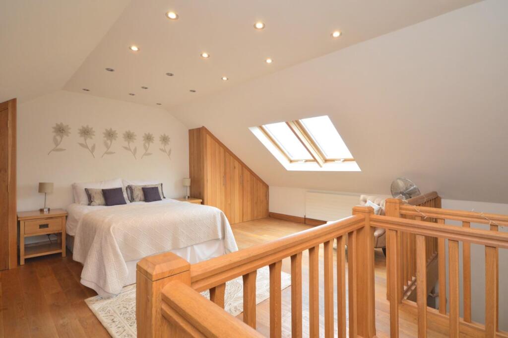 Additional image 39 of Timsbury Road, Farmborough