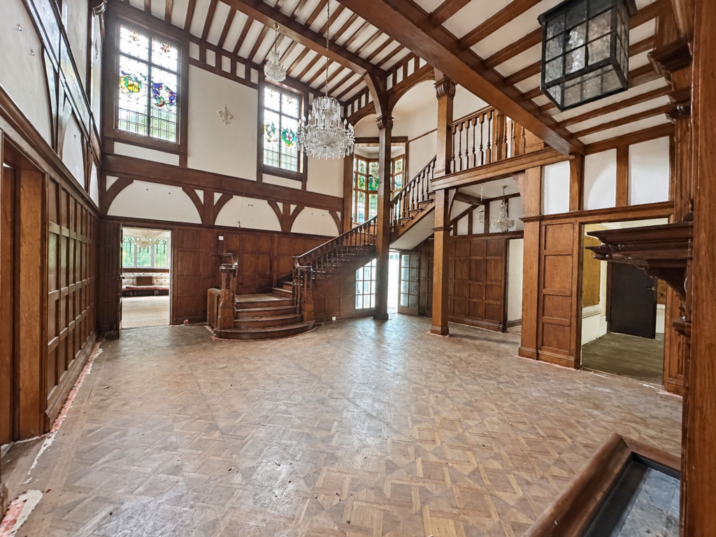 House in Preston - More