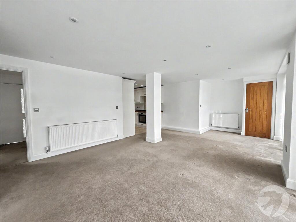 Apartment in London - View 2