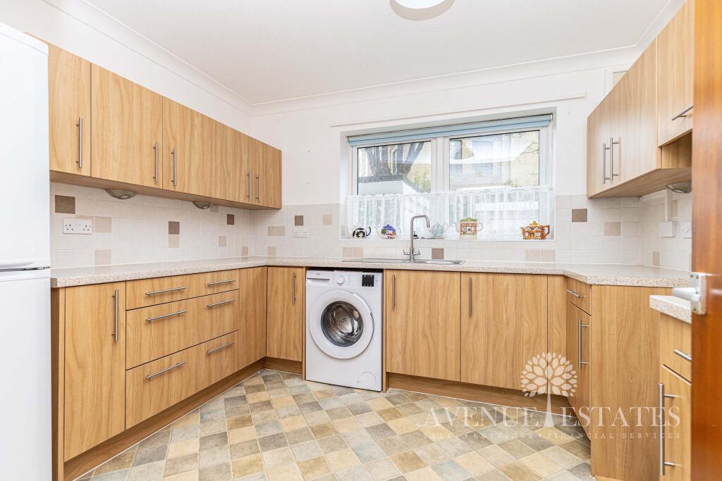 Apartment in Bournemouth - View 3