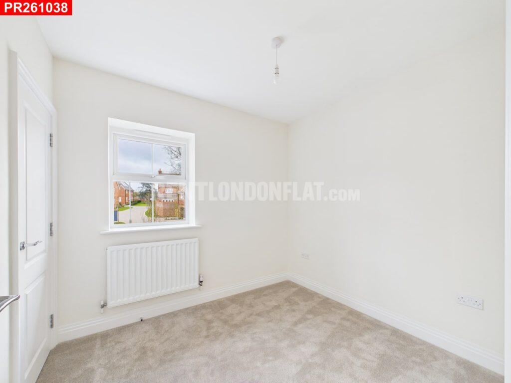 Main image of property: Maidenhead – 4 Bedrooms Flat