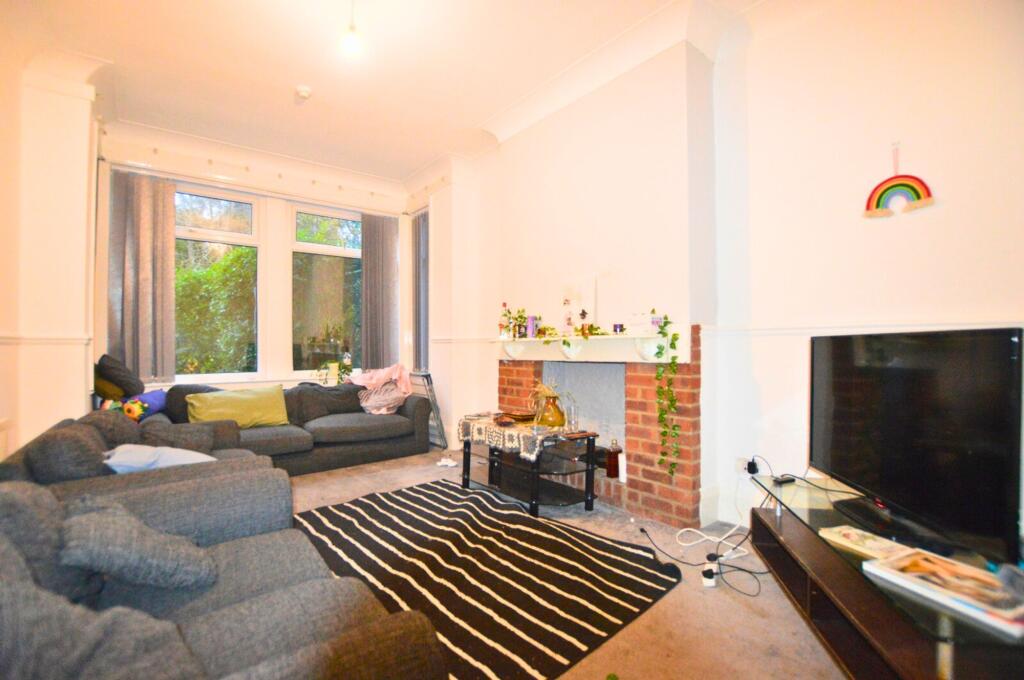 Main image of property: Rokeby Gardens, Leeds, LS6