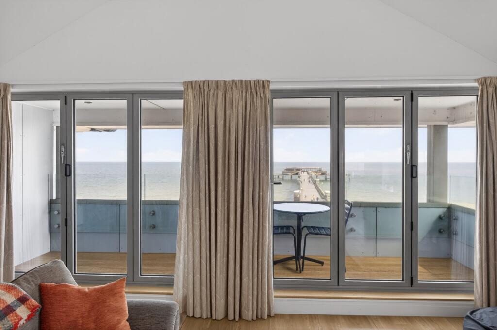 Apartment in Canterbury - More
