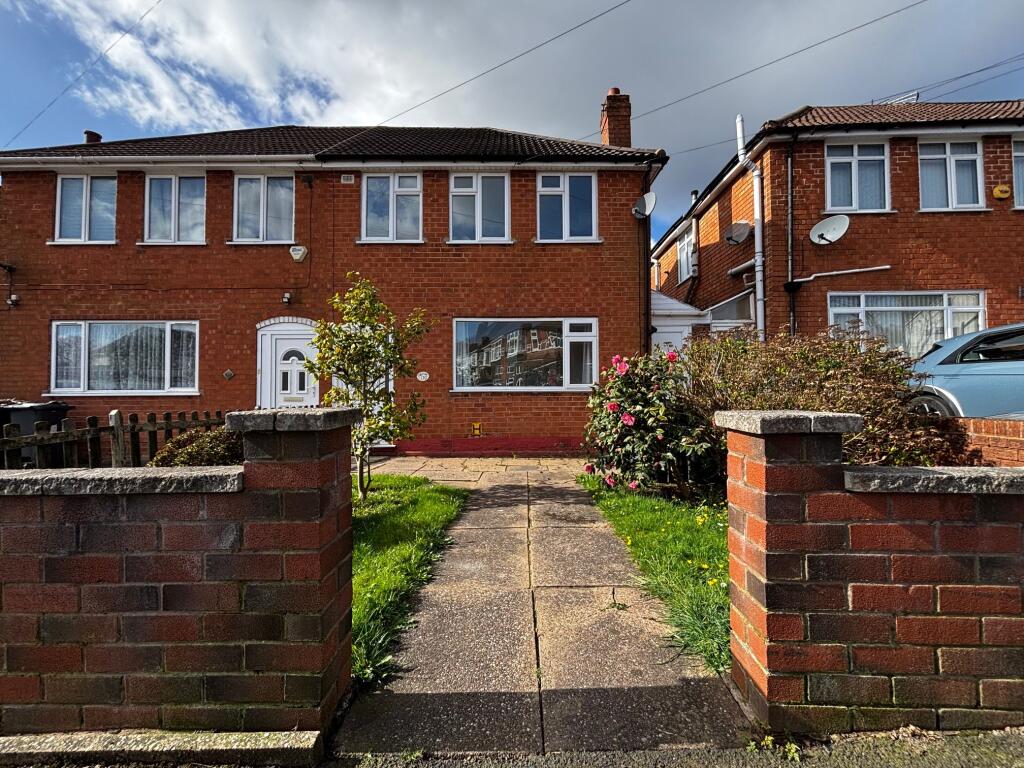 Main image of property: Worlds End Lane