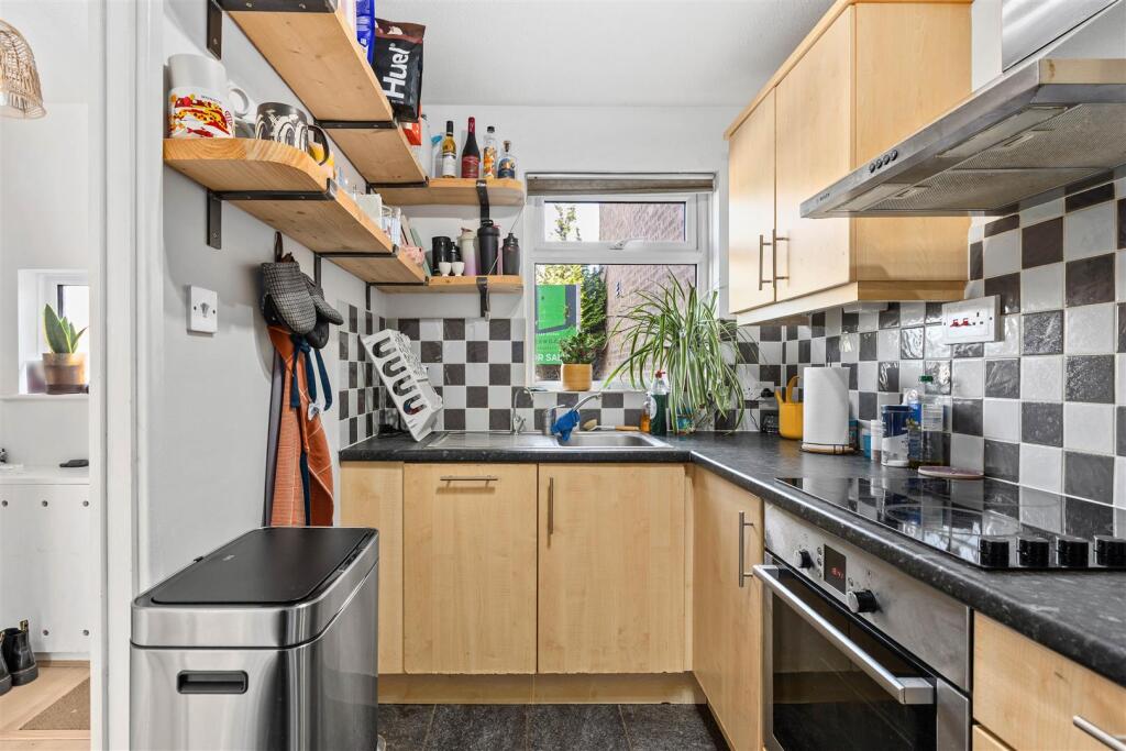House in Stevenage - View 5