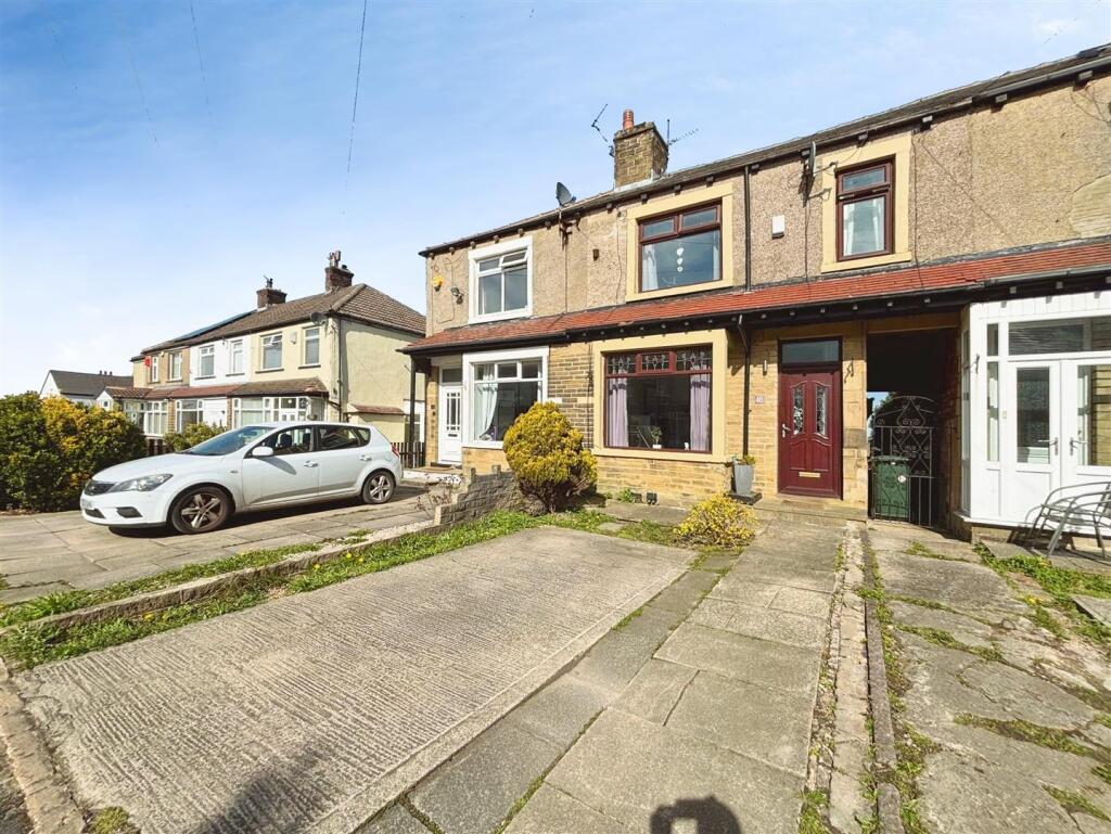 Briggs Avenue, Bradford, BD6 3AS