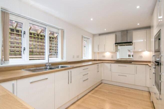 Hough Green, Chester, Cheshire West and Ches photo 3